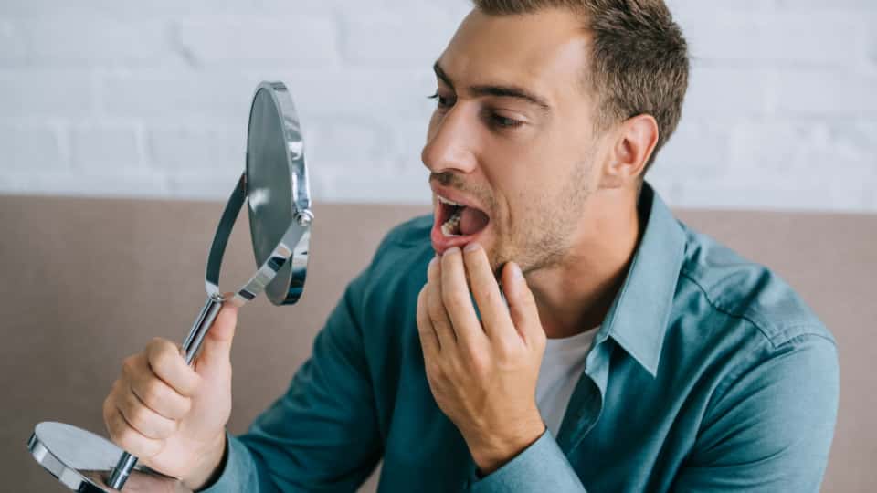 What To Do If Your Tooth Chips From Flossing